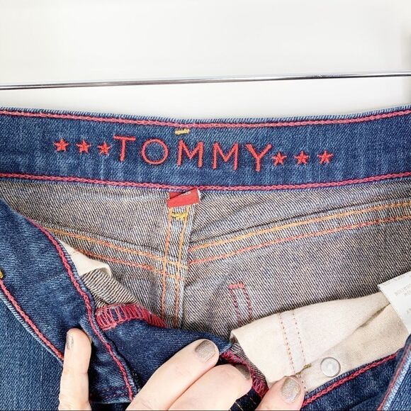 Tommy Hilfiger Junior‎ Distressed Jean Skirt w/Star Embroidery Sz 3 - Picture 9 of 13